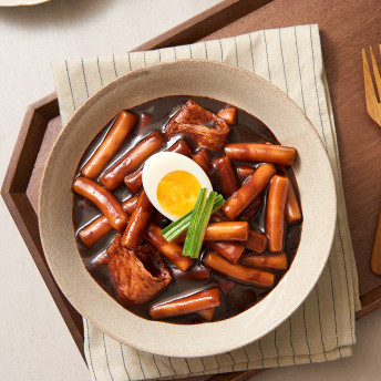 떠뽀퀸 즉석조리 캠핑 밀키트 짜장떡볶이 2인